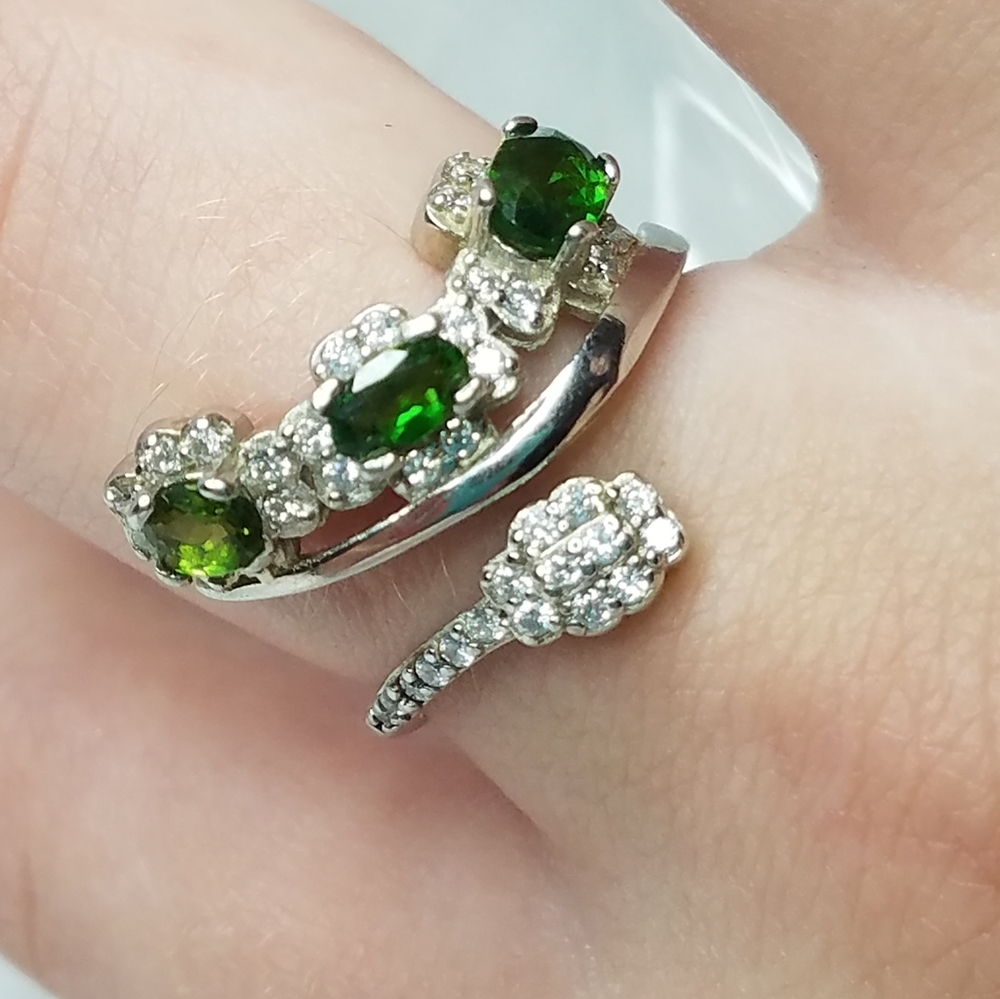 Chrome Diopside Ring